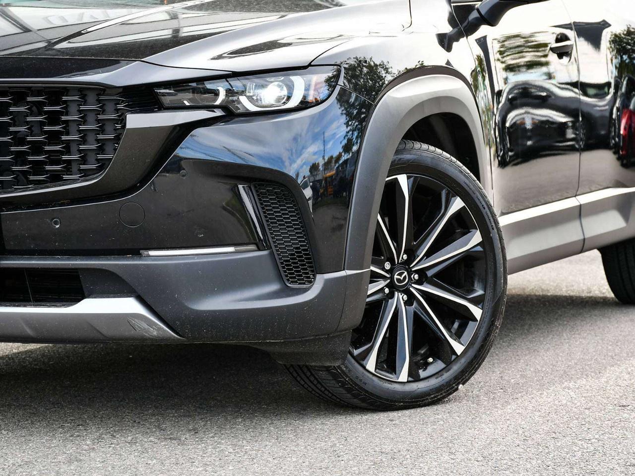 2024 Mazda CX-50  Photo