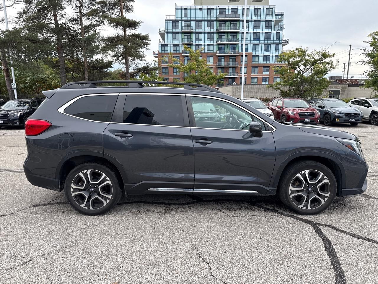 2023 Subaru ASCENT Limited NO ACCIDENTS!! ONE OWNER!!! LIMITED!! Photo