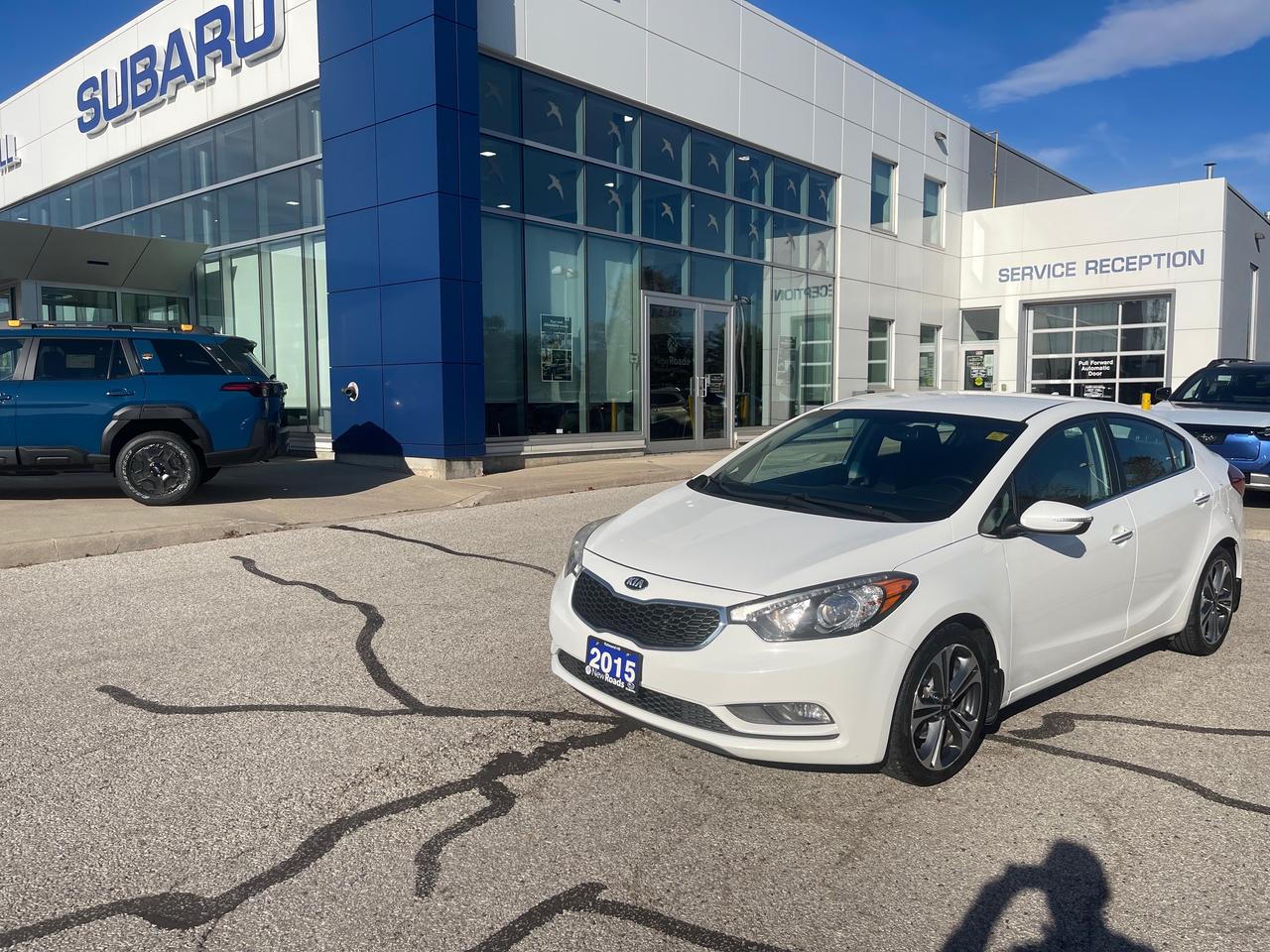 2015 Kia Forte 2.0L EX NO ACCIDENTS!! LOW KMS!! Photo0