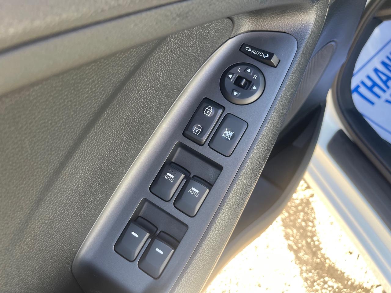 2015 Kia Forte 2.0L EX NO ACCIDENTS!! LOW KMS!! Photo