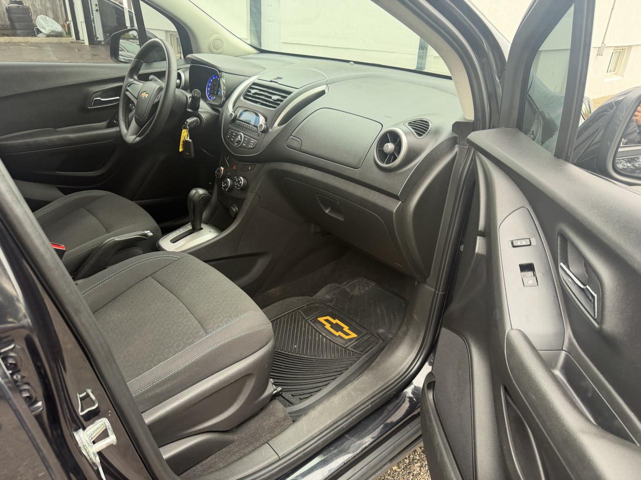 2015 Chevrolet Trax LS | Clean CARFAX Photo