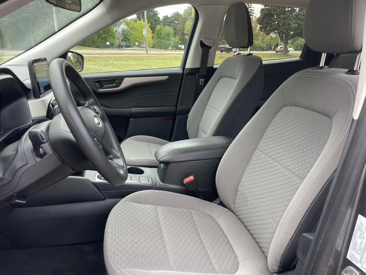 2022 Ford Escape SE AWD *ONE Owner Photo
