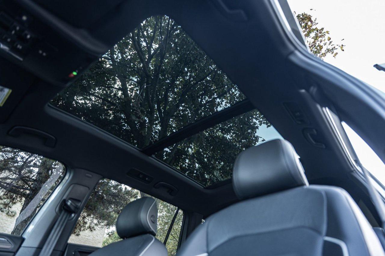 2023 Volkswagen Tiguan Highline R-line Photo