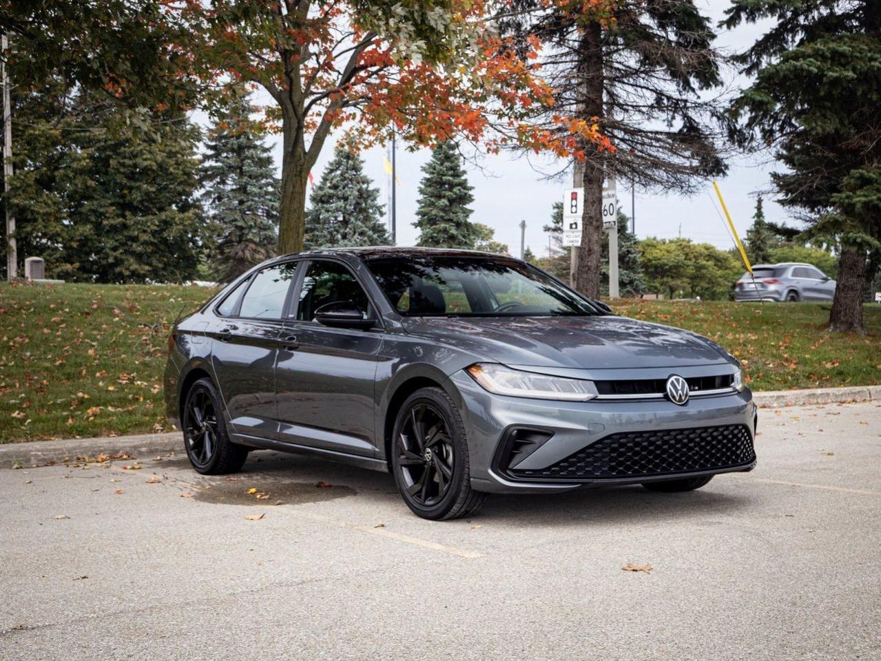 2025 Volkswagen Jetta Comfortline Sport Photo2