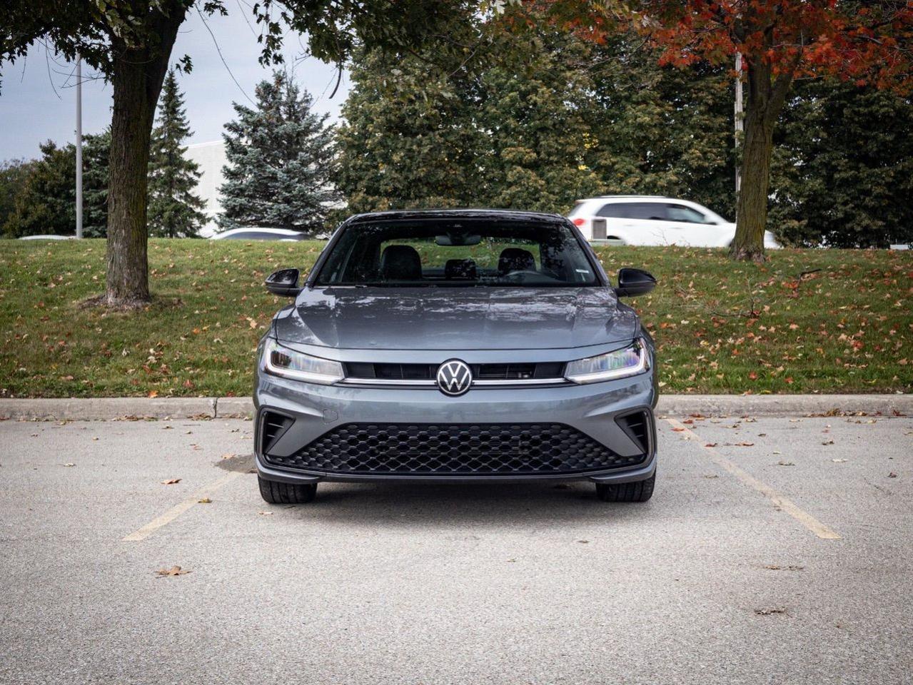 2025 Volkswagen Jetta Comfortline Sport Photo5