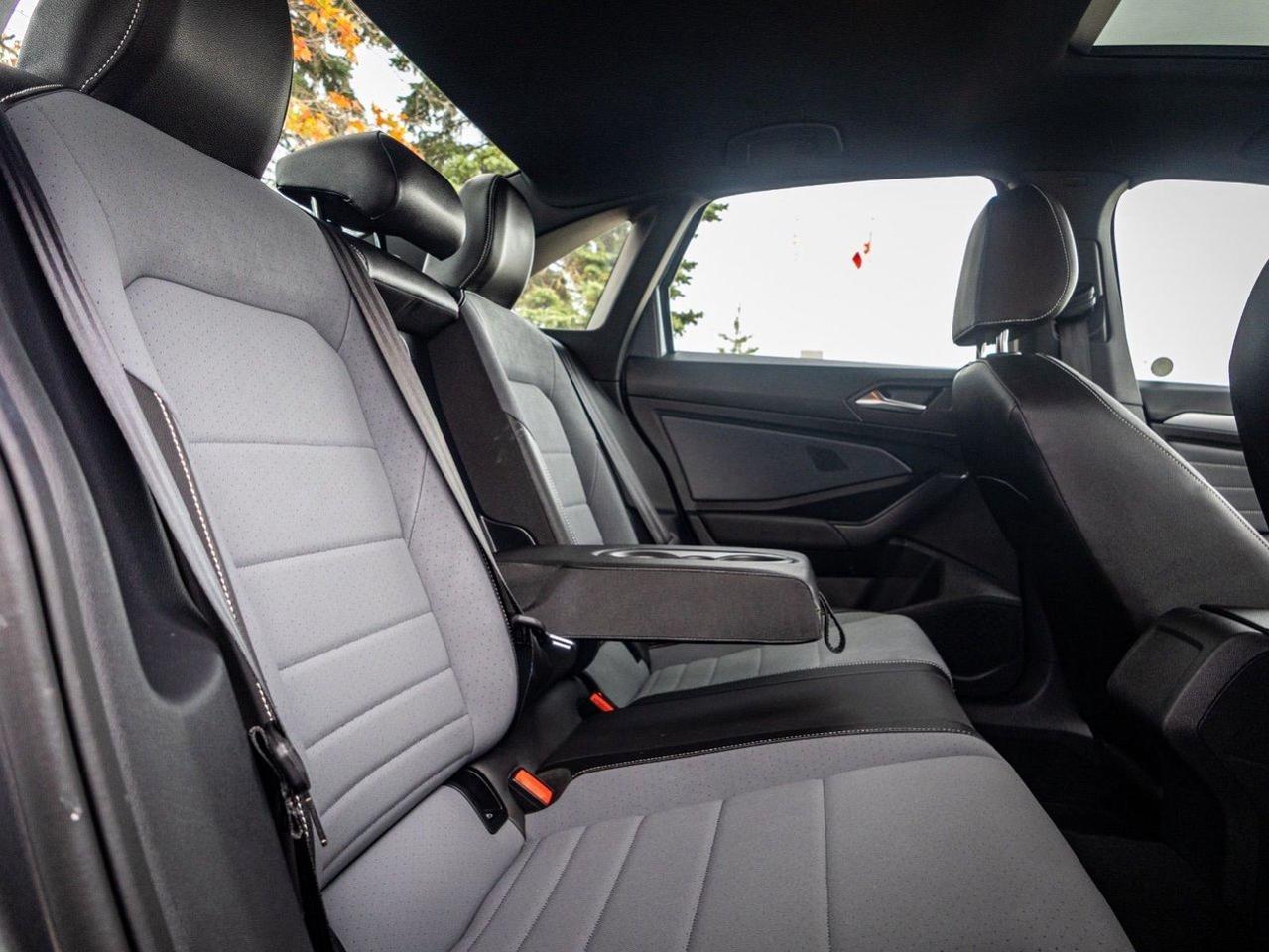 2025 Volkswagen Jetta Comfortline Sport Photo