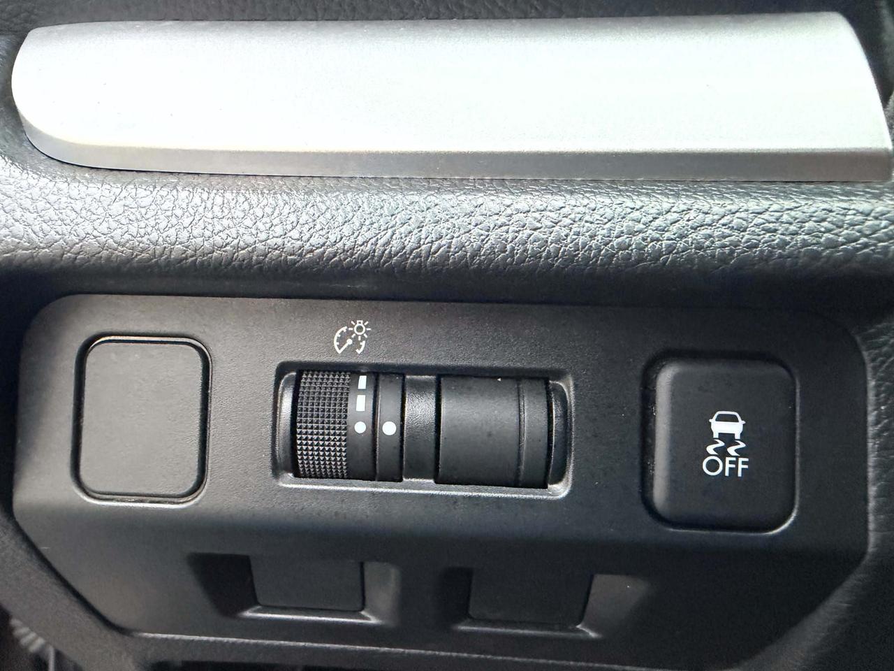 2016 Subaru Impreza 4DR SDN CVT 2.0I Photo