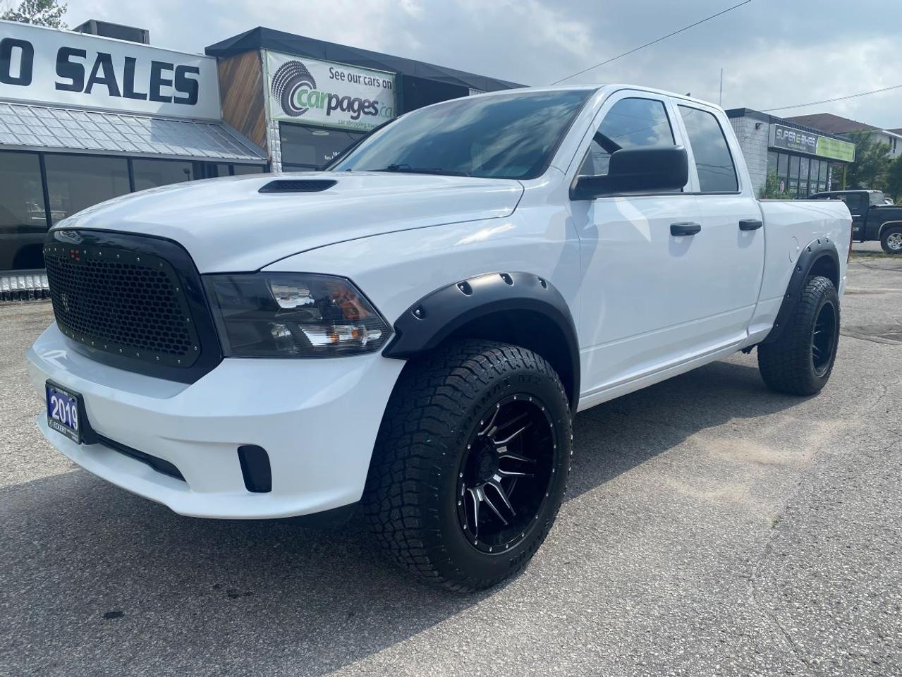 2019 RAM 1500 Classic Express with SUNROOF!! Photo