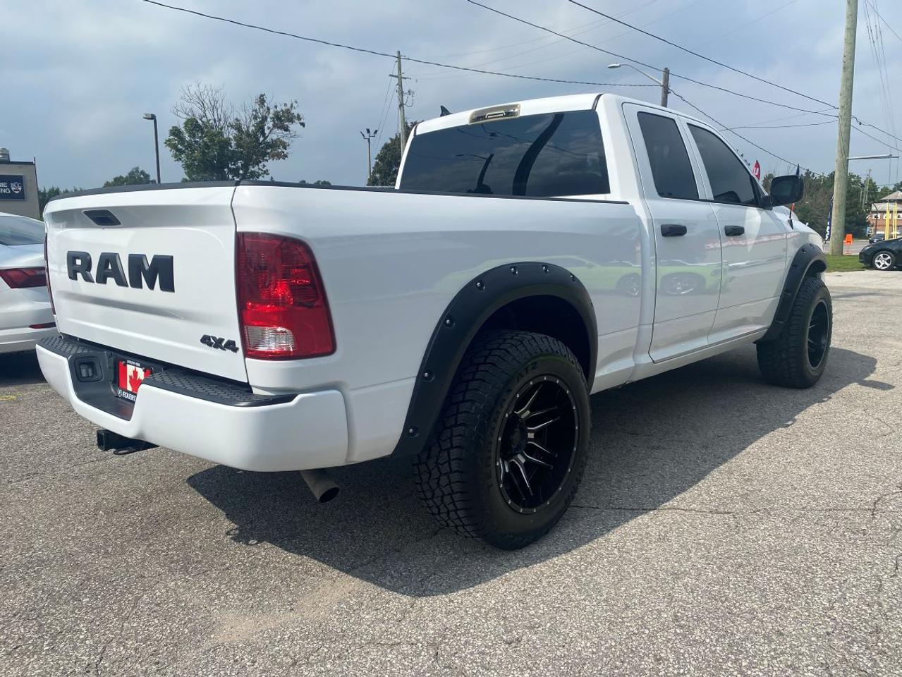 2019 RAM 1500 Classic Express with SUNROOF!! Photo