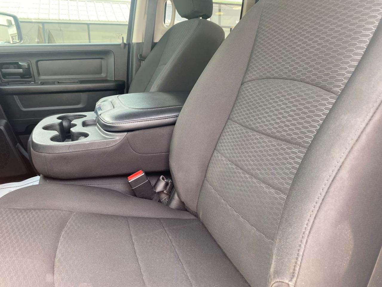 2019 RAM 1500 Classic Express with SUNROOF!! Photo