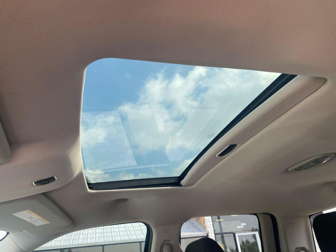 2019 RAM 1500 Classic Express with SUNROOF!! Photo