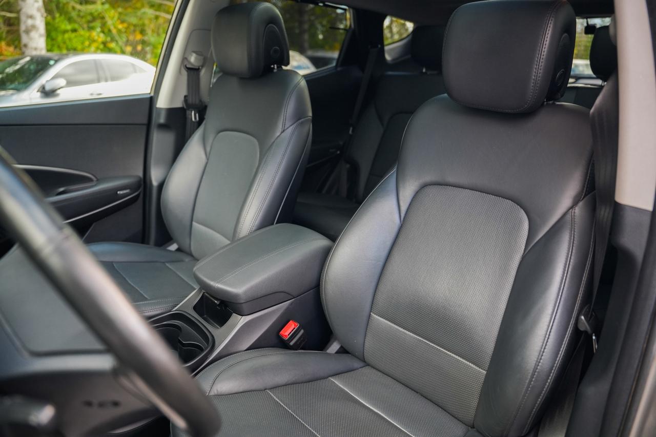 2018 Hyundai Santa Fe Sport 2.4 AWD Photo