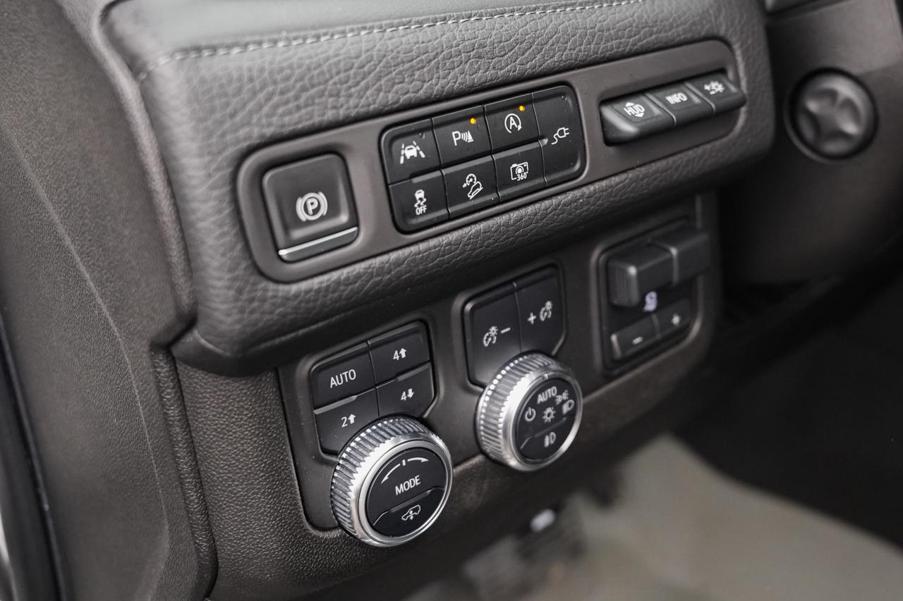 2022 GMC Yukon XL Denali 4WD Photo