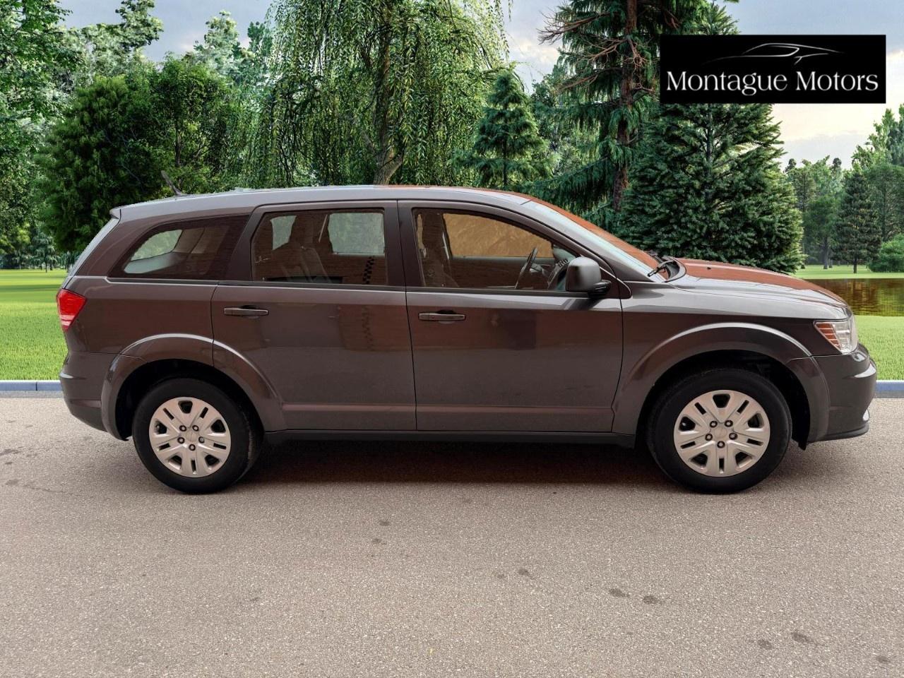 2017 Dodge Journey FWD 4dr Canada Value Pkg Photo