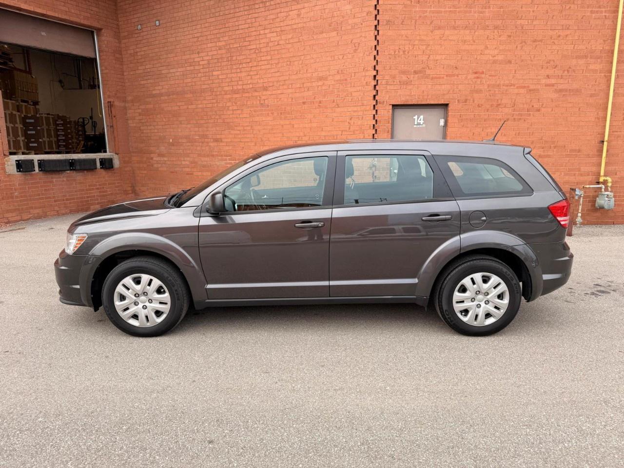 2017 Dodge Journey FWD 4dr Canada Value Pkg Photo