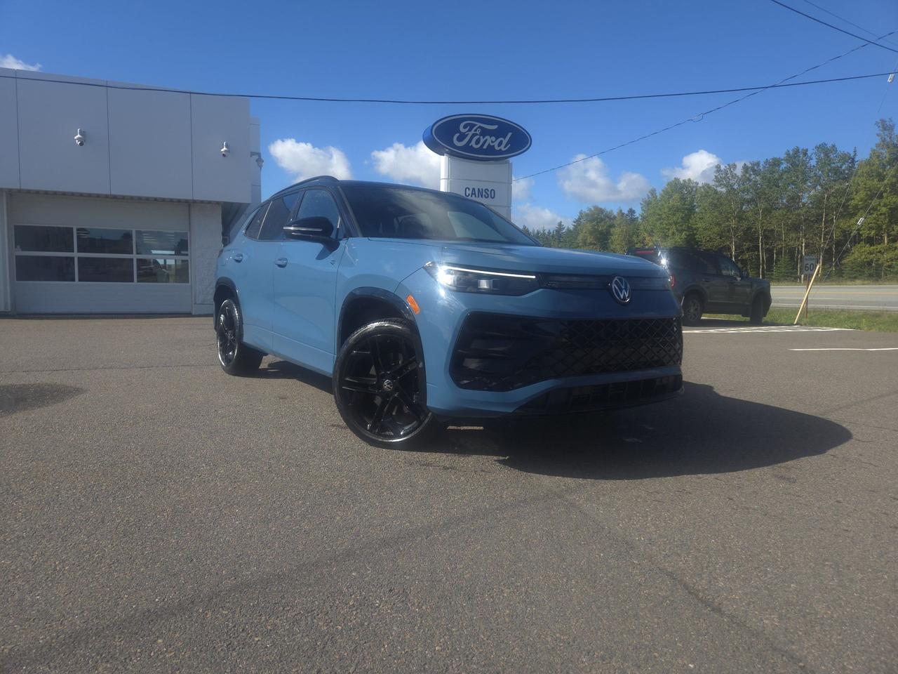 Blue 2025 Volkswagen Tiguan SUV / Crossover Automatic