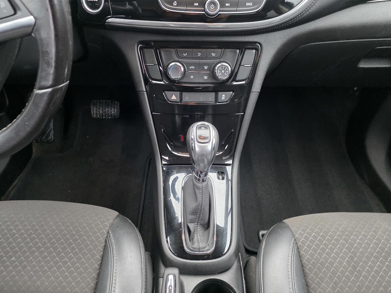 2019 Buick Encore Preferred FWD Photo