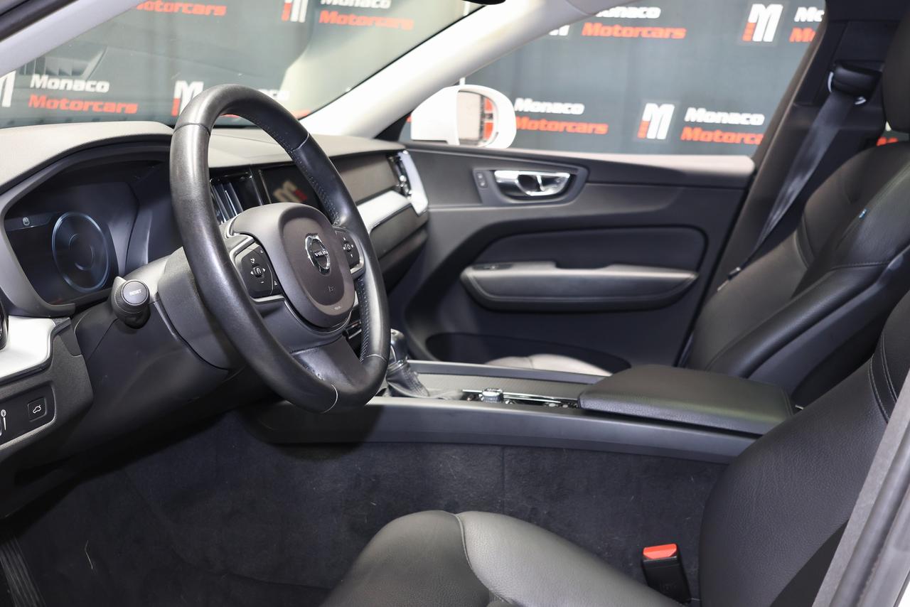 2019 Volvo XC60 T6 AWD - PANO|NAVI|CAMERA|LANEKEEP Photo