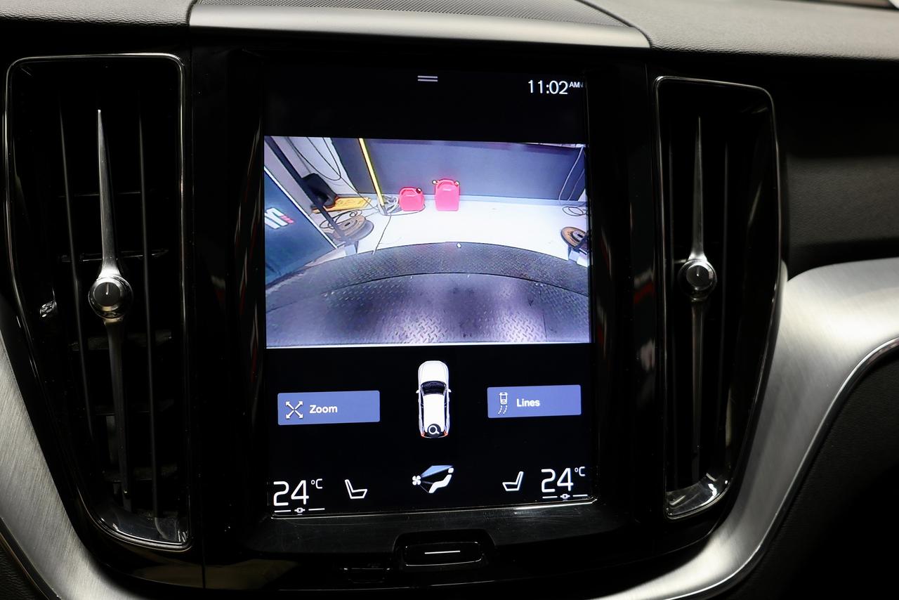 2019 Volvo XC60 T6 AWD - PANO|NAVI|CAMERA|LANEKEEP Photo