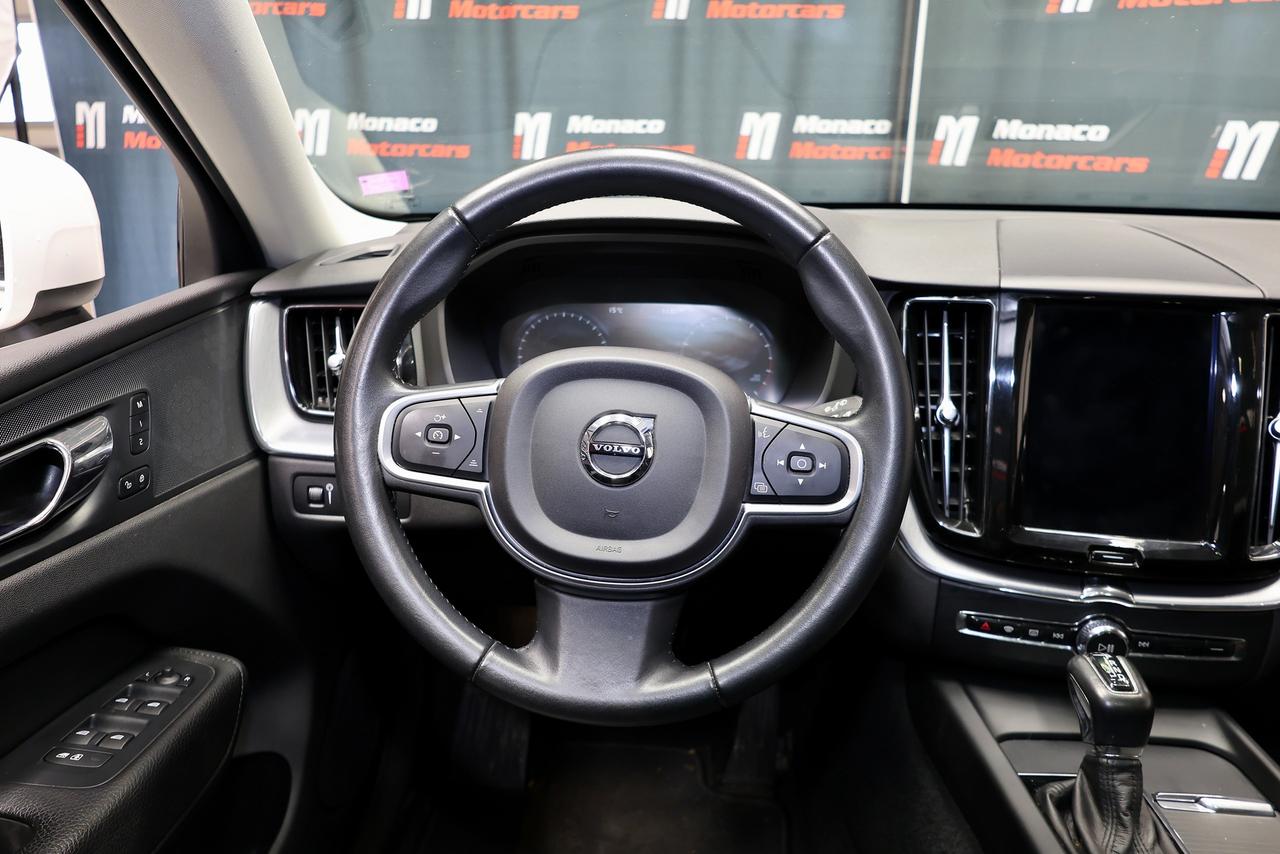 2019 Volvo XC60 T6 AWD - PANO|NAVI|CAMERA|LANEKEEP Photo