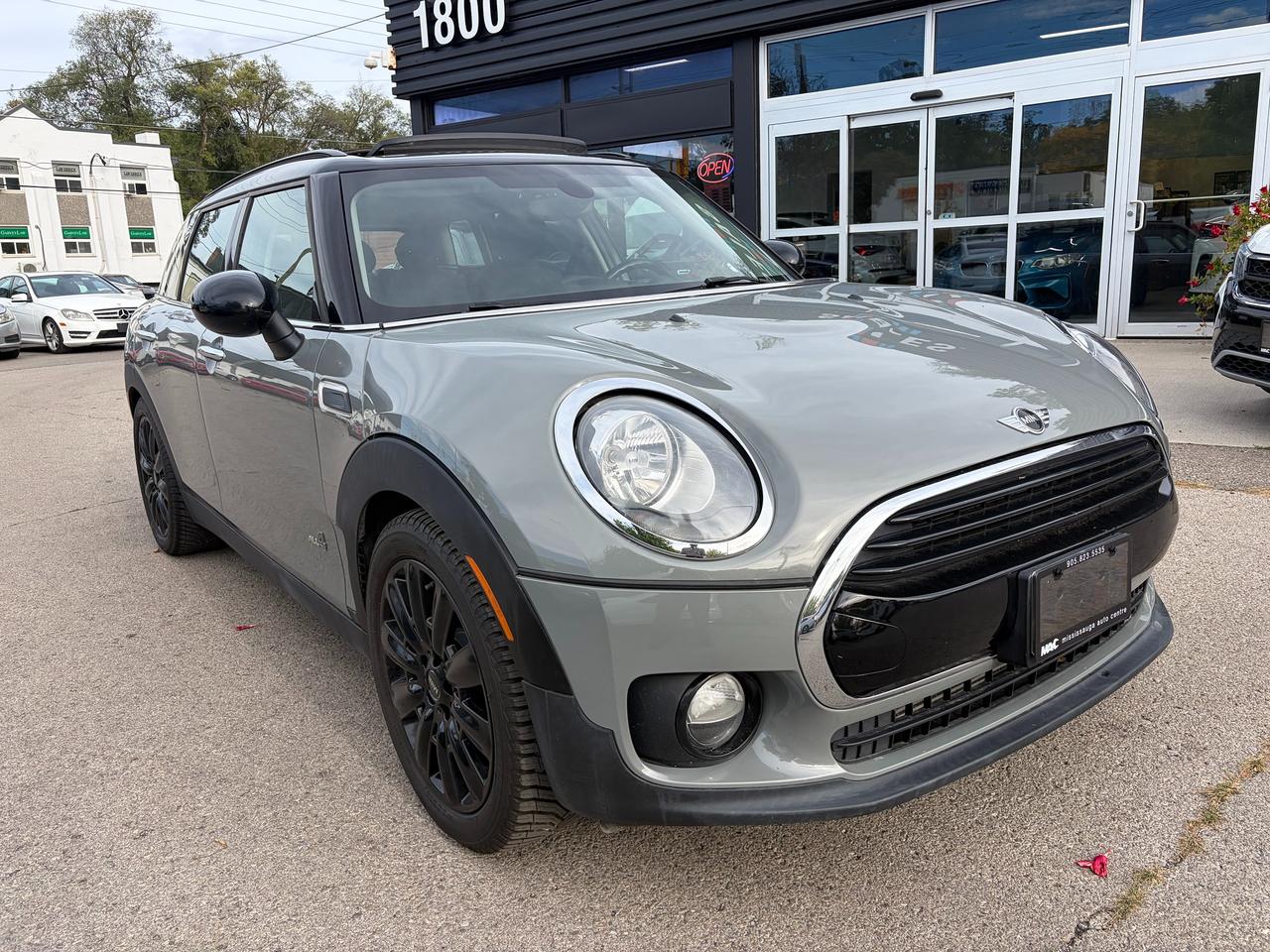 2018 MINI Cooper Clubman Cooper Photo