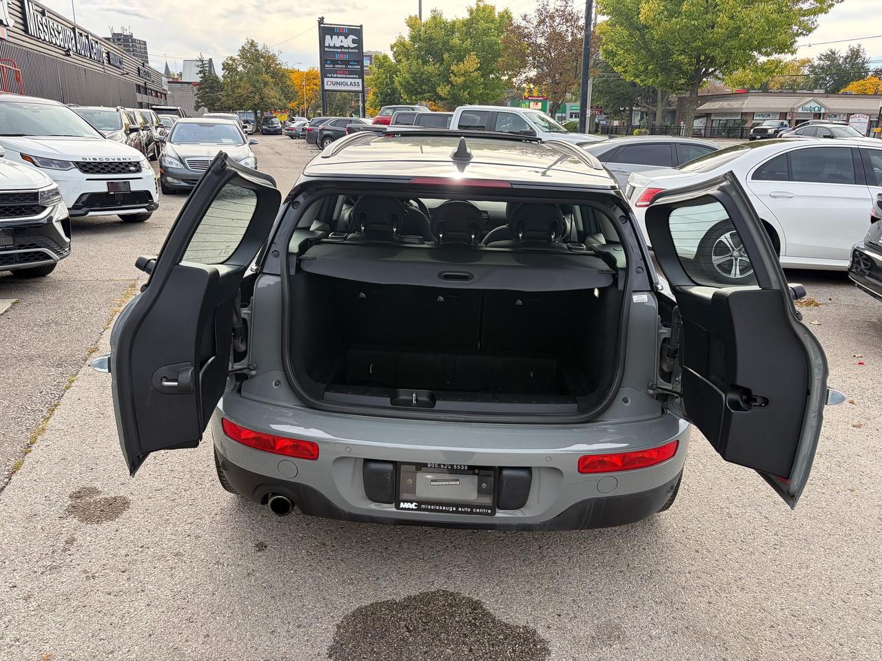 2018 MINI Cooper Clubman Cooper Photo