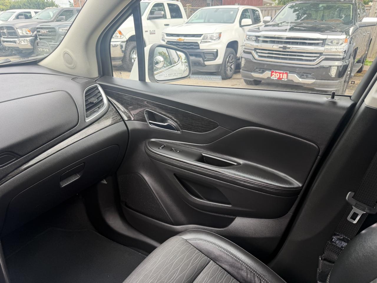 2015 Buick Encore Convenience | Clean CARFAX Photo