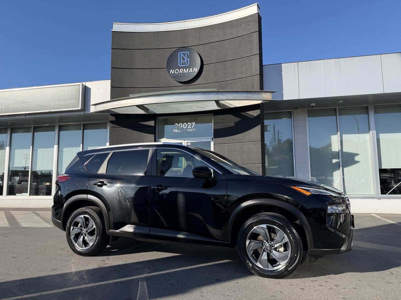 2025 Nissan Rogue AWD SV Moonroof HEATED SEATS/WHEEL SUNROOF B/U CAM - Photo #1