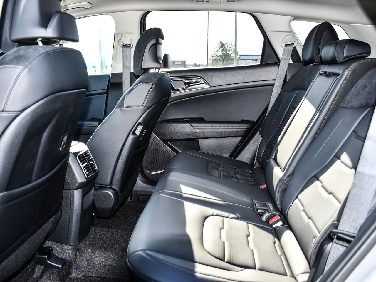 2027 Kia Sportage Hybrid EX Premium Photo
