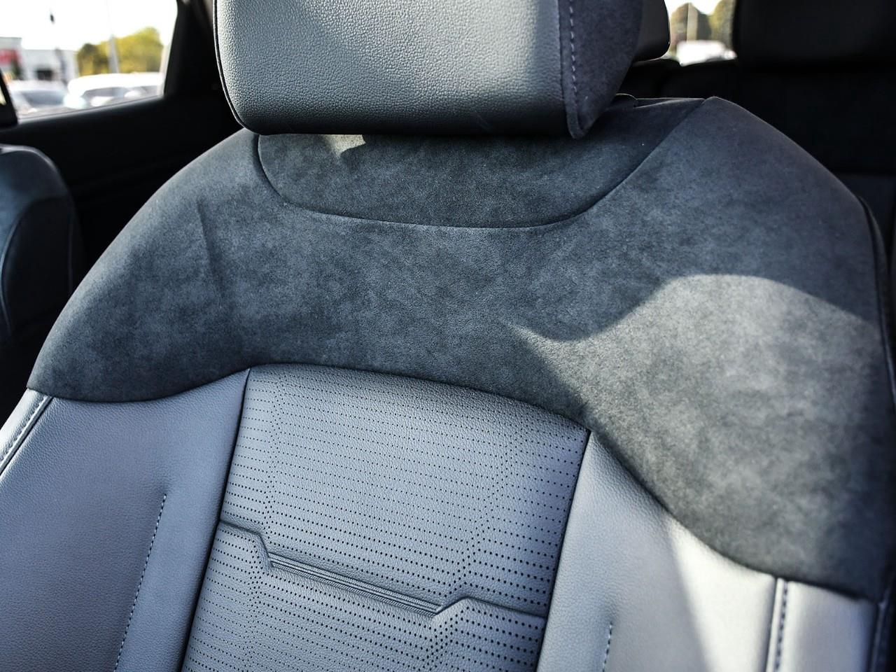 2026 Kia Sportage EX Premium w/Black Interior Photo
