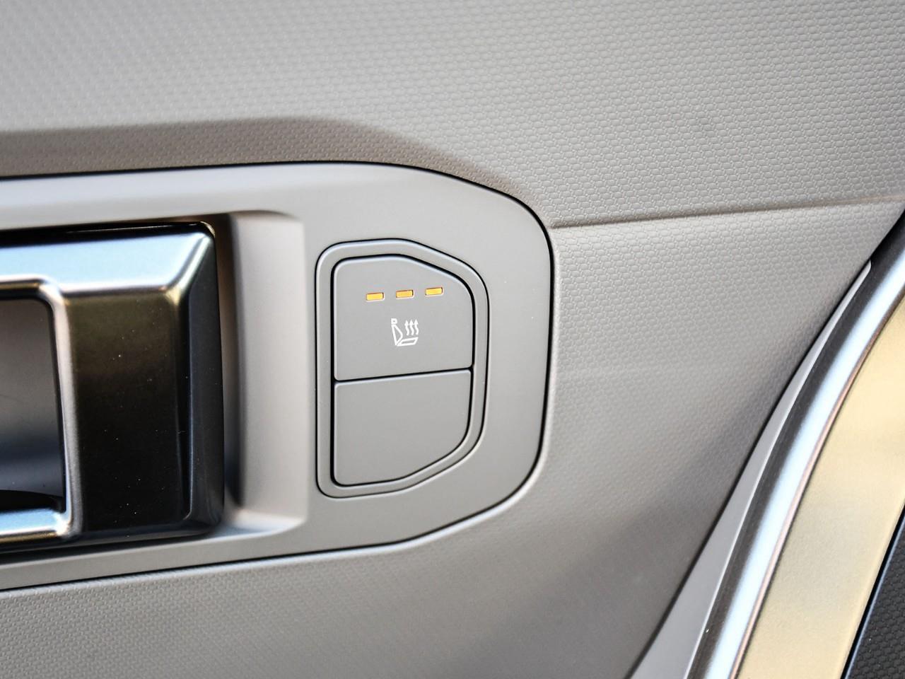 2027 Kia Seltos LX Photo