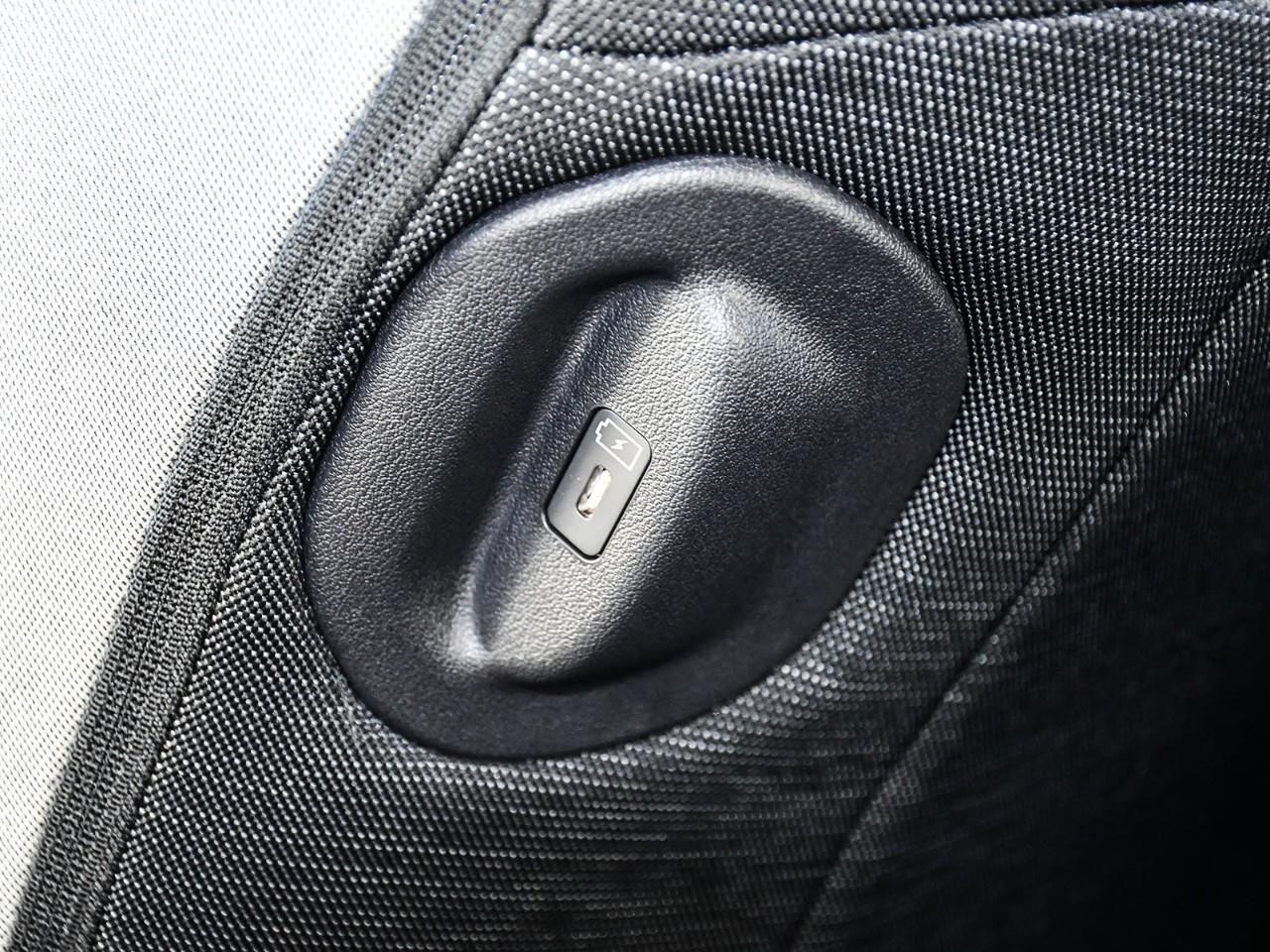 2027 Kia Seltos LX Photo