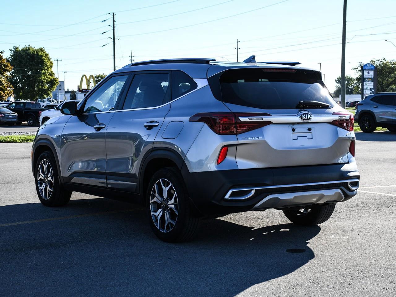 2021 Kia Seltos EX Premium 2021 Kia Seltos EX AWD | All-Wheel Drive | Heated Seats | Power Sunroof | Heated Steering Wheel. Photo