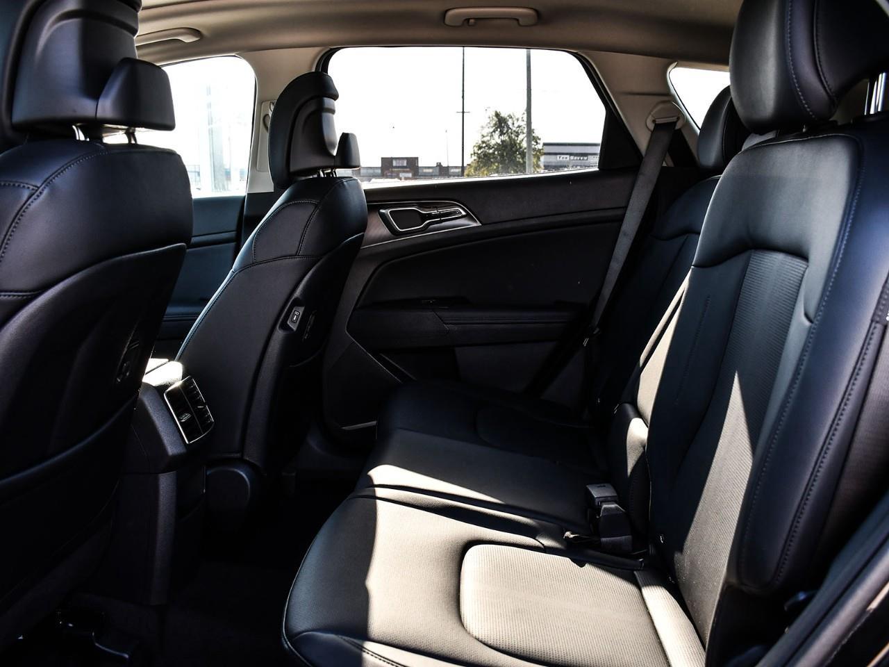 2026 Kia Sportage EX Photo
