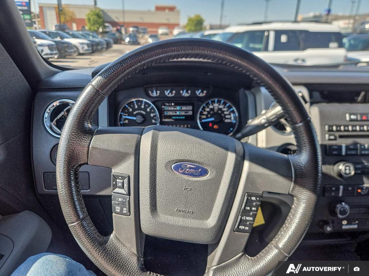 2011 Ford F-150 XLT ONE OWNER | LOW KM'S! | 6 SEATS Photo