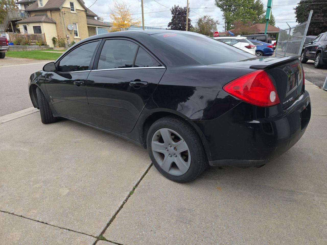 2007 Pontiac G6 SE Photo
