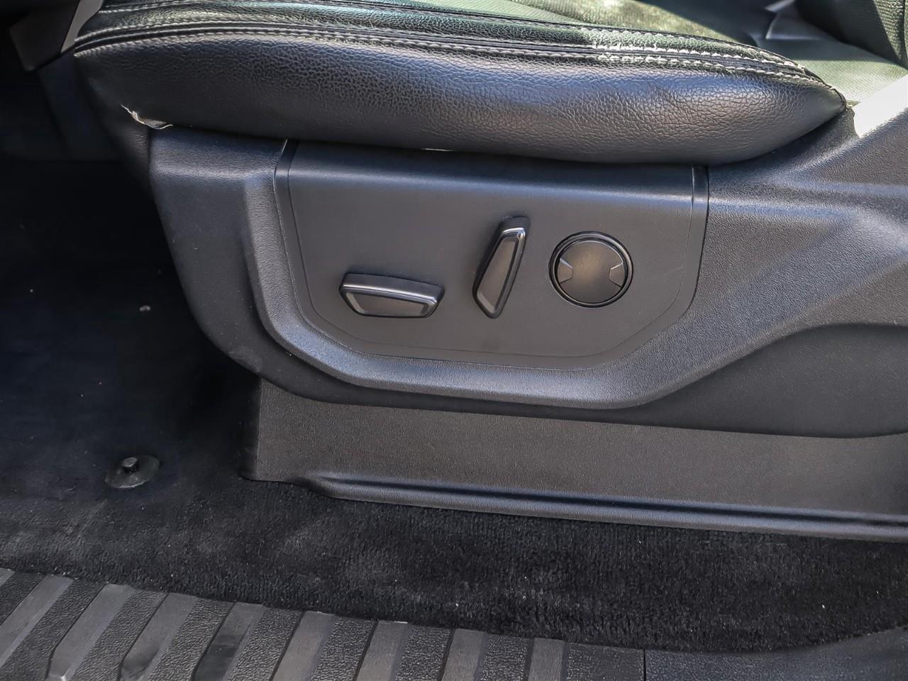 2022 Ford F-250 Diesel | Lariat | Apple Car Play | Crew Cab | Power | Photo