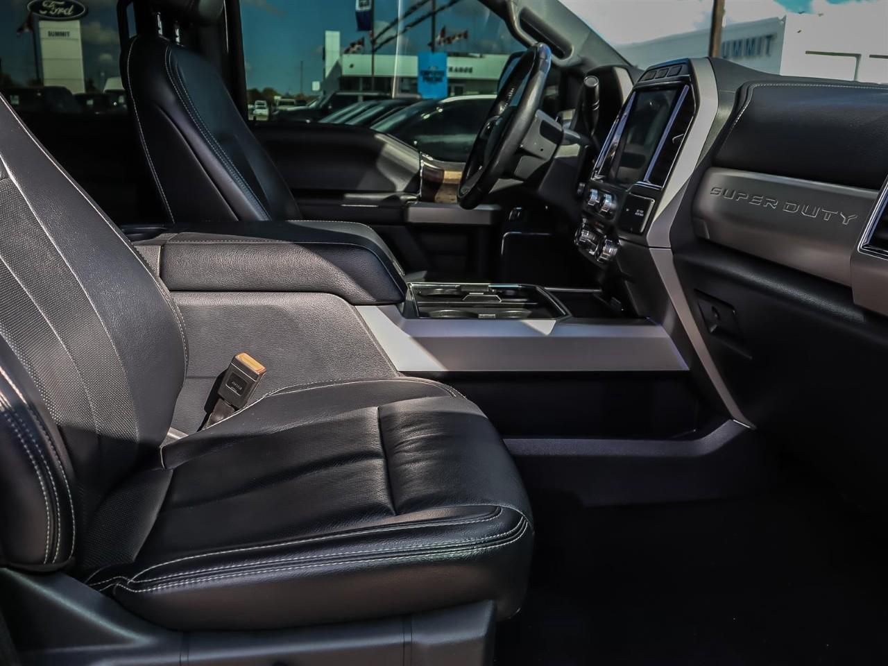 2022 Ford F-250 Diesel | Lariat | Apple Car Play | Crew Cab | Power | Photo