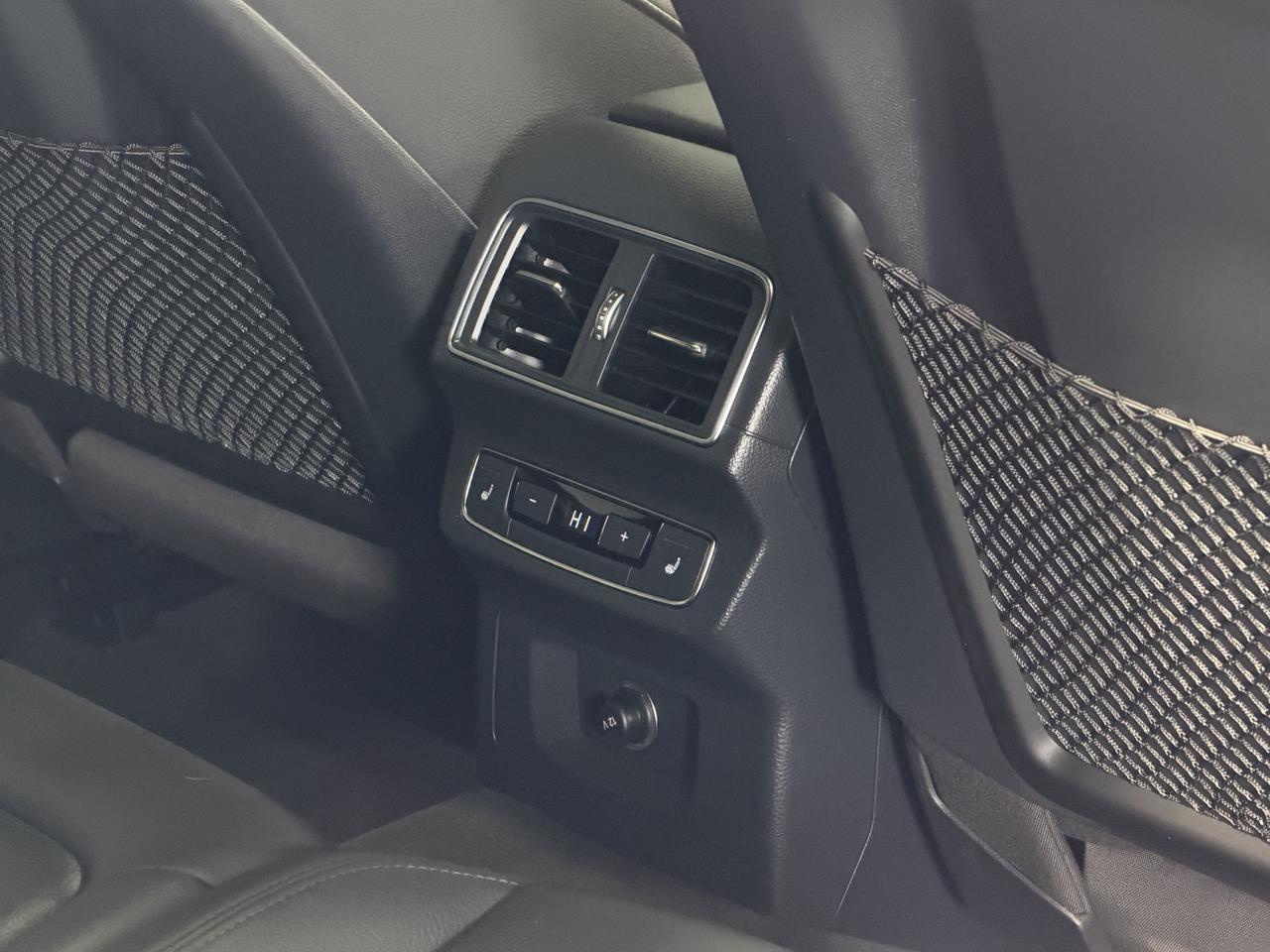 2018 Audi Q5 Technik S-Line, Navi, Backup, Sunroof Photo