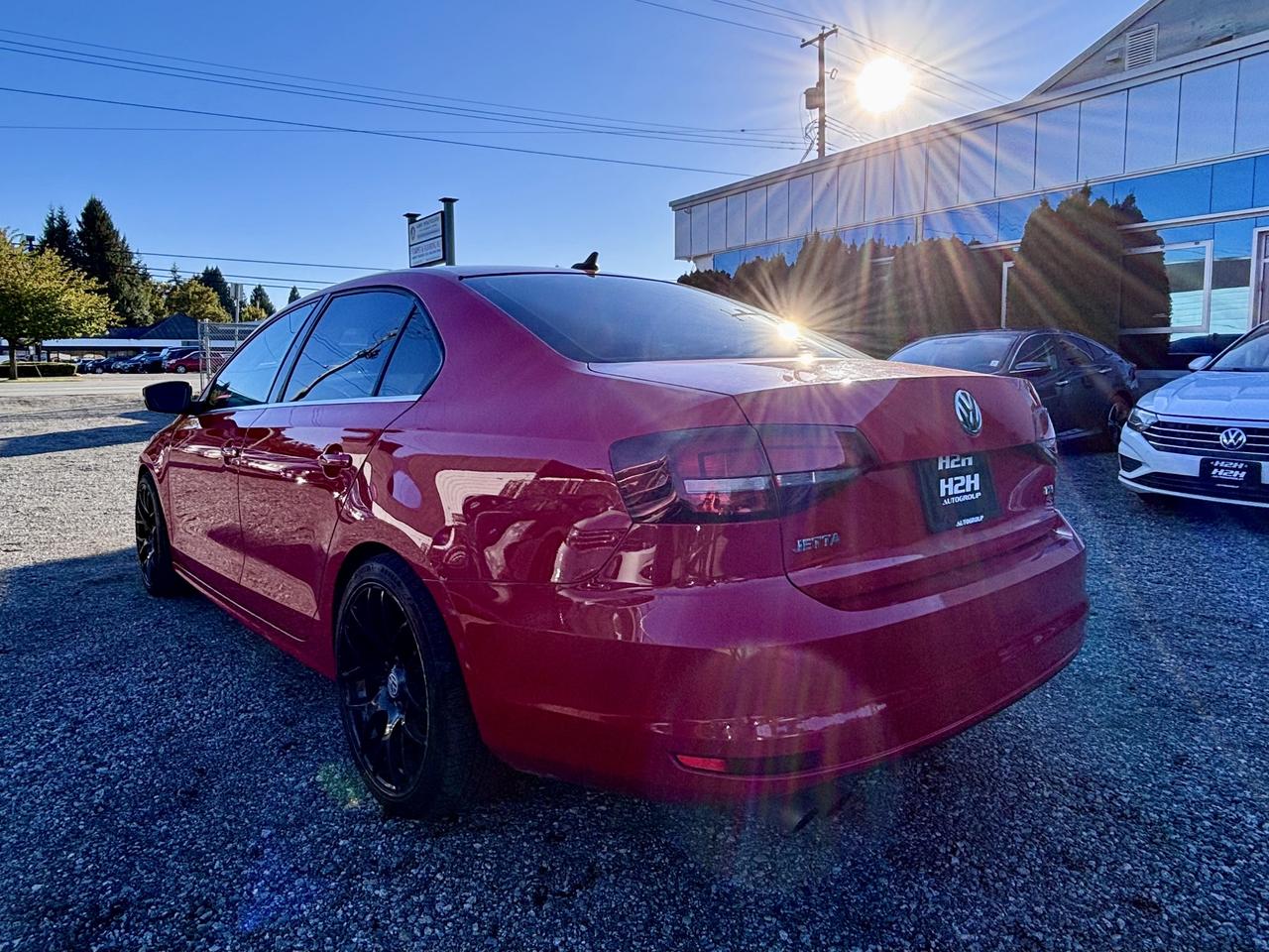 2016 Volkswagen Jetta FINANCING AVAILABLE Photo8