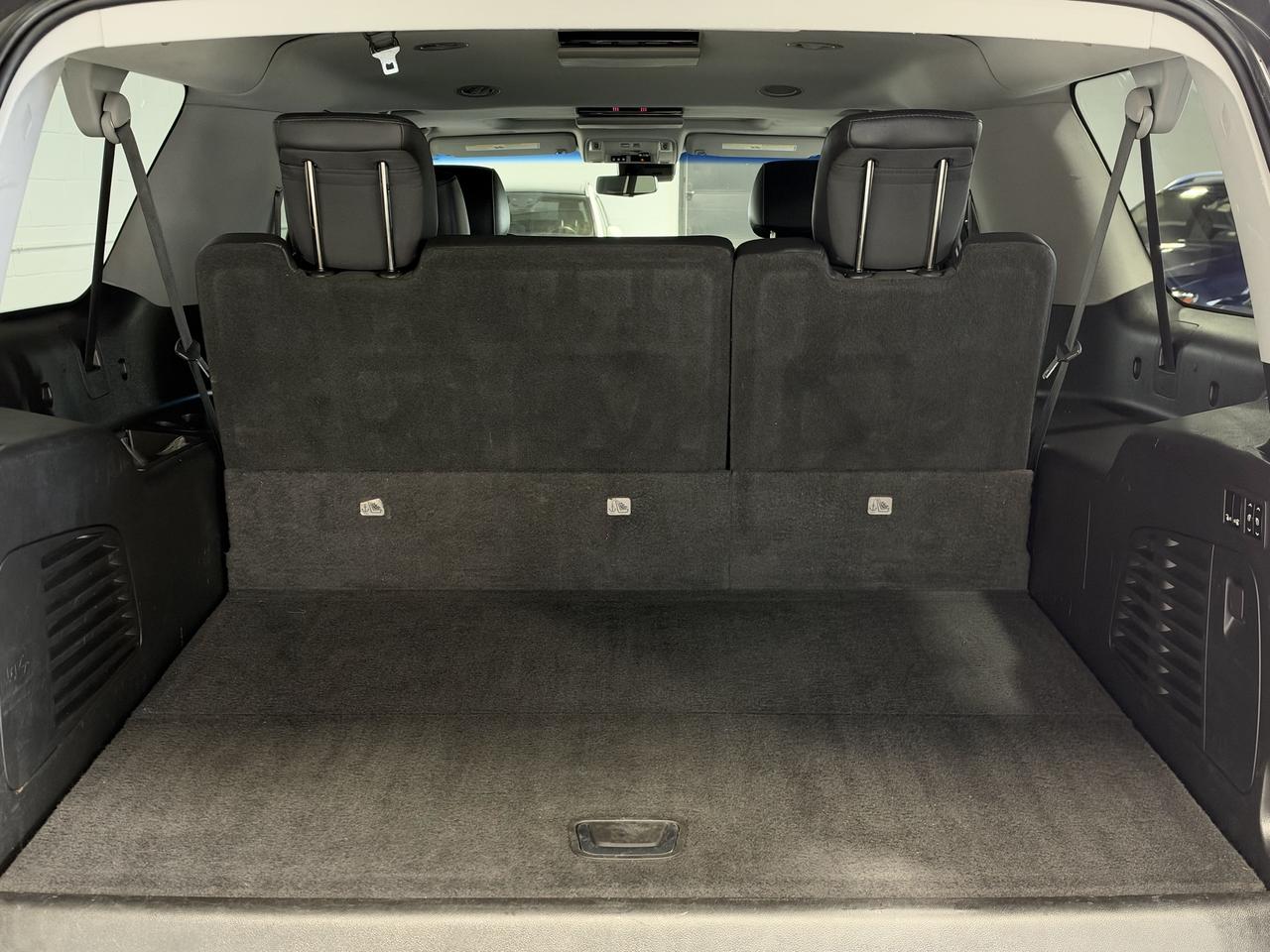 2018 Cadillac Escalade ESV Luxury DVD, Captain Seats, Navi, Backup Photo