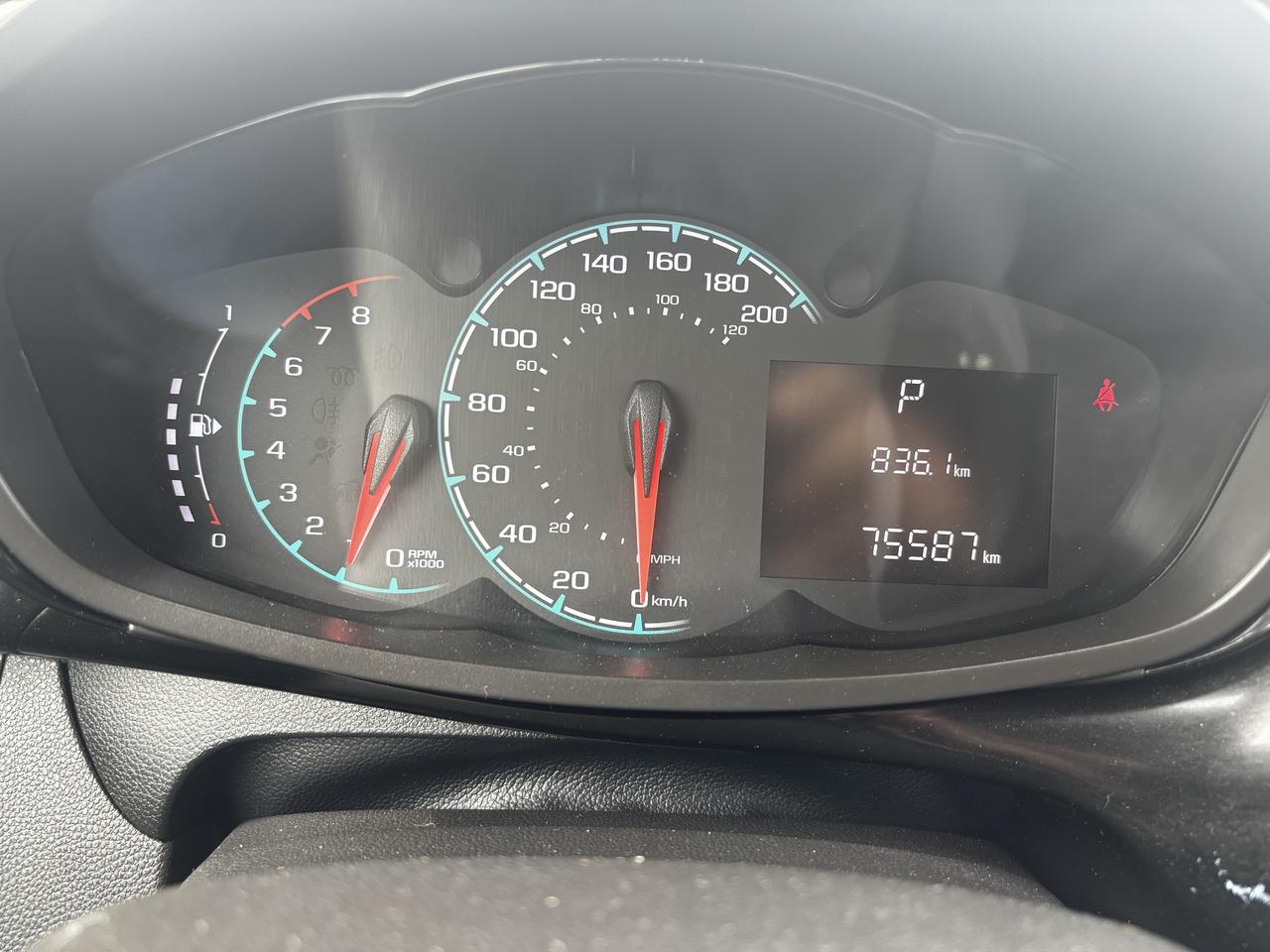 2022 Chevrolet Spark 1LT, Hatchback, Back-Up-Camera, Alloy Wheels Photo