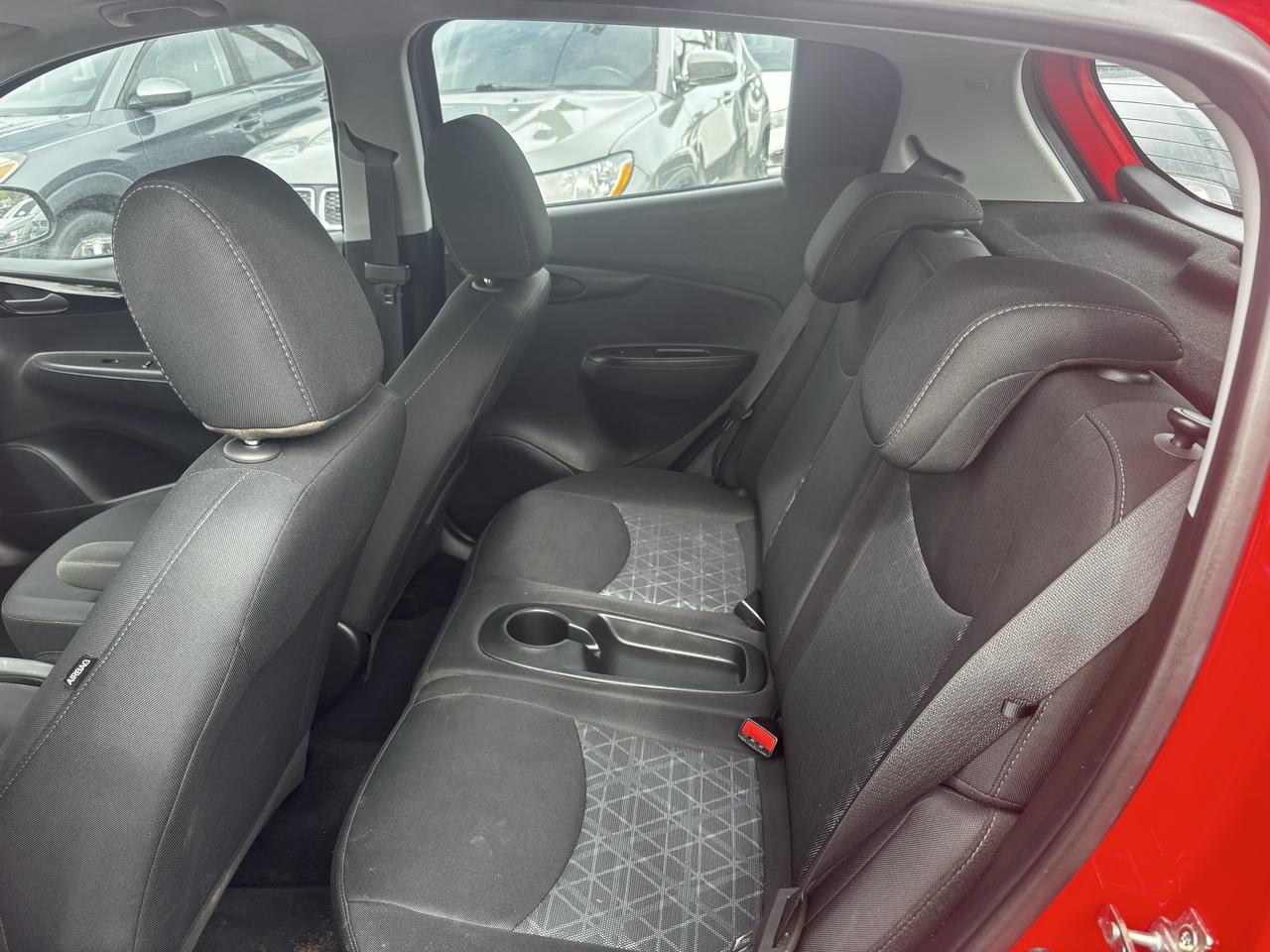 2022 Chevrolet Spark 1LT, Hatchback, Back-Up-Camera, Alloy Wheels Photo