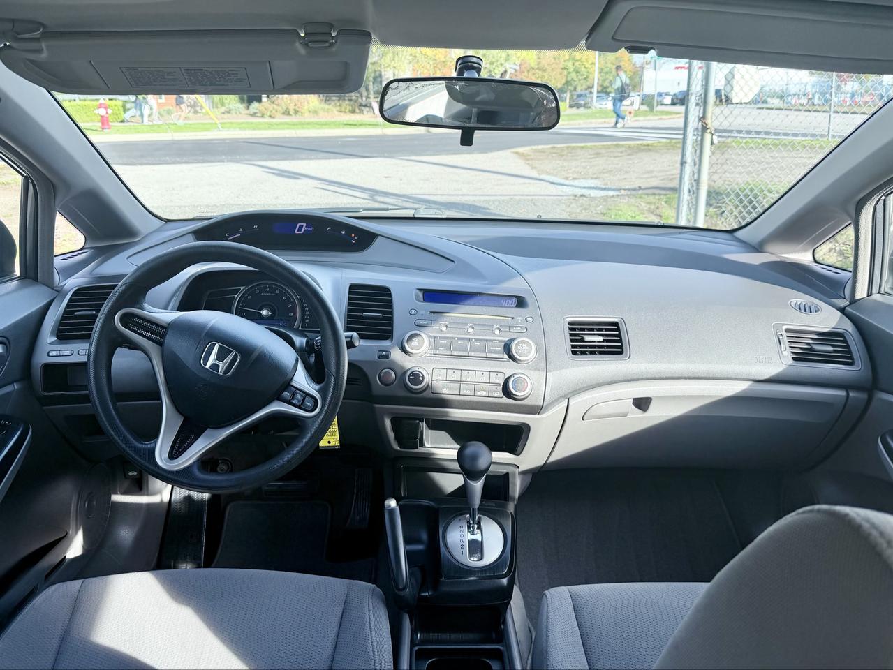 2009 Honda Civic FINANCING AVAILABLE Photo10