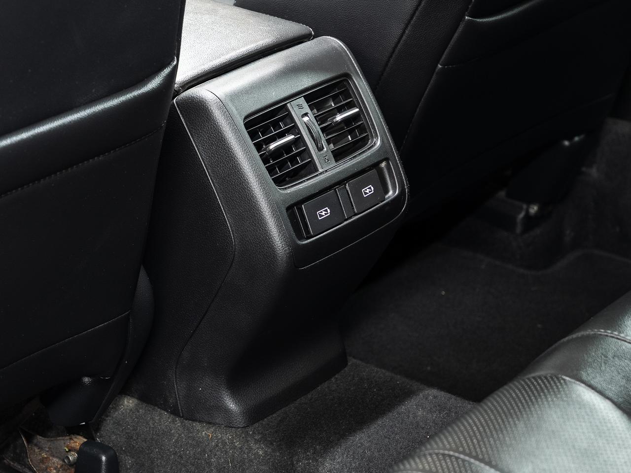 2021 Honda Accord TOURING | Nav | Leather | Sunroof | BSM | CarPlay Photo