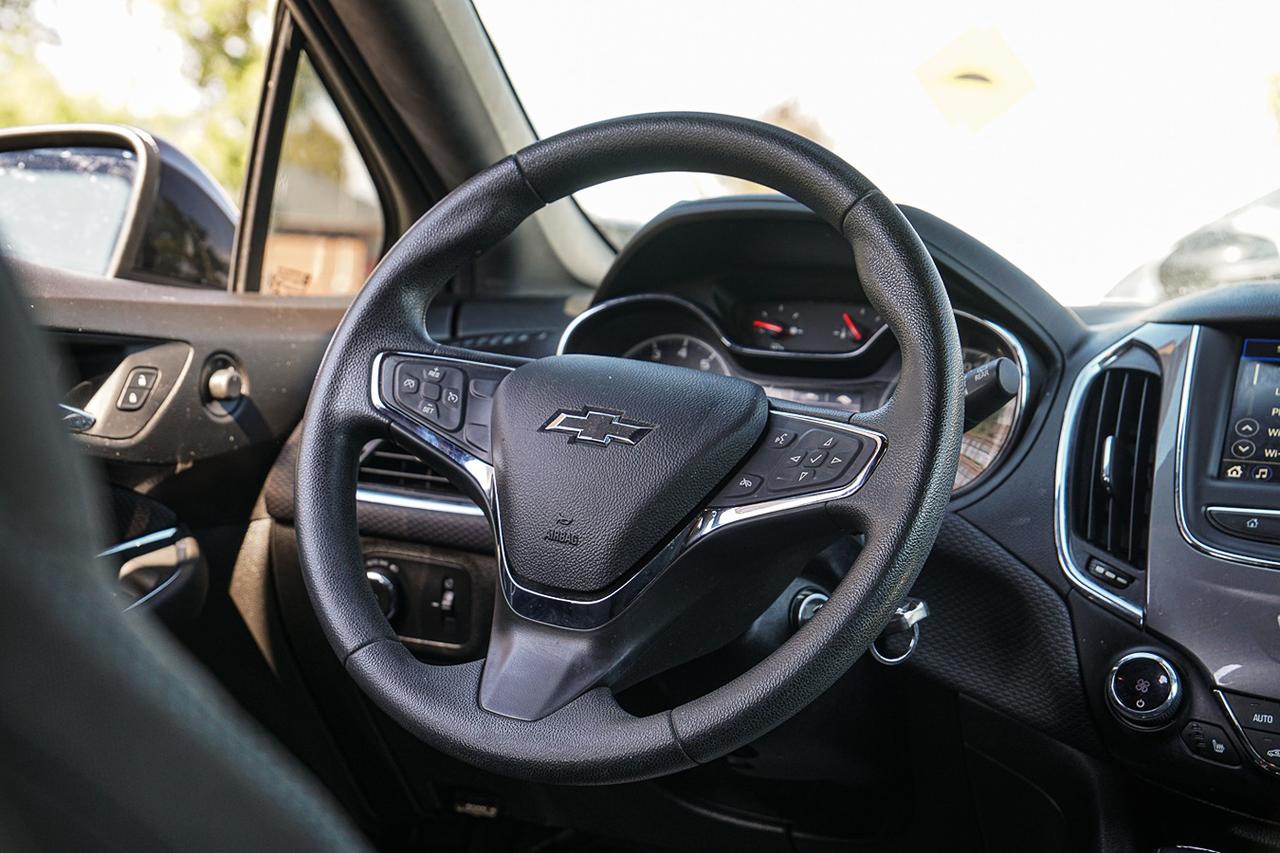 2019 Chevrolet Cruze LT | HEATED SEATS | CAM | BLUETOOTH Photo