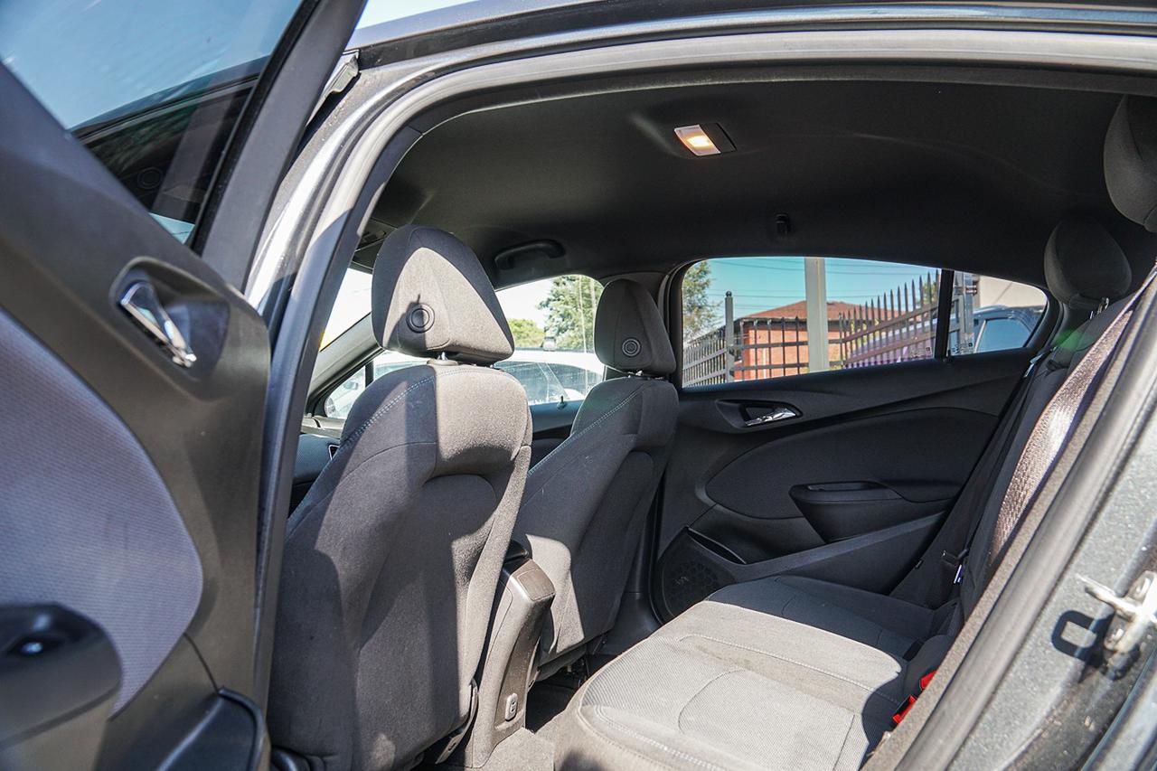2019 Chevrolet Cruze LT | HEATED SEATS | CAM | BLUETOOTH Photo