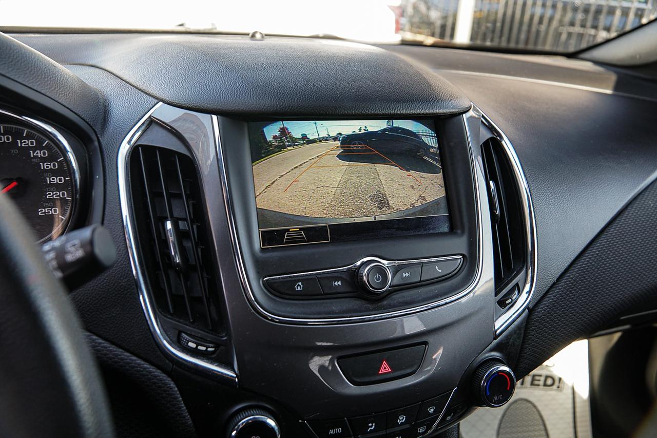 2019 Chevrolet Cruze LT | HEATED SEATS | CAM | BLUETOOTH Photo