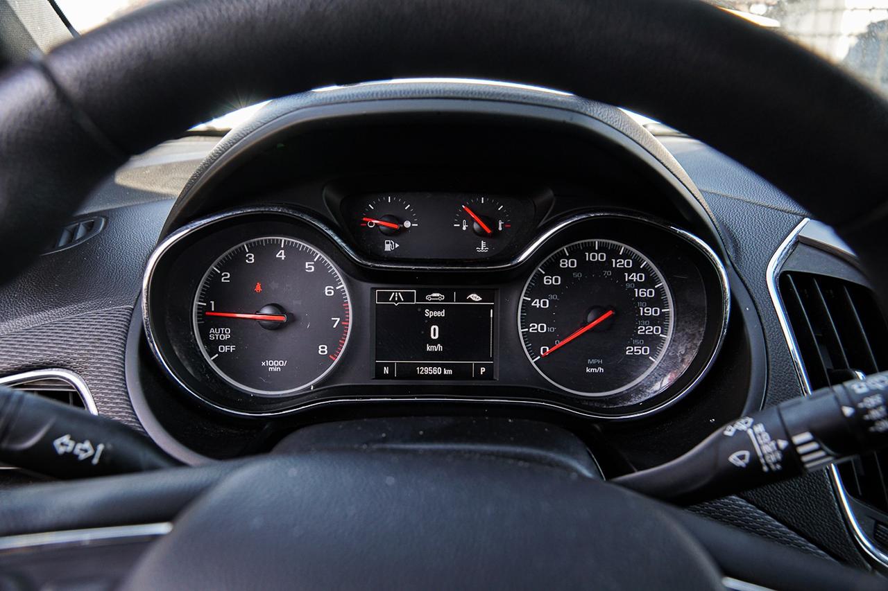 2019 Chevrolet Cruze LT | HEATED SEATS | CAM | BLUETOOTH Photo