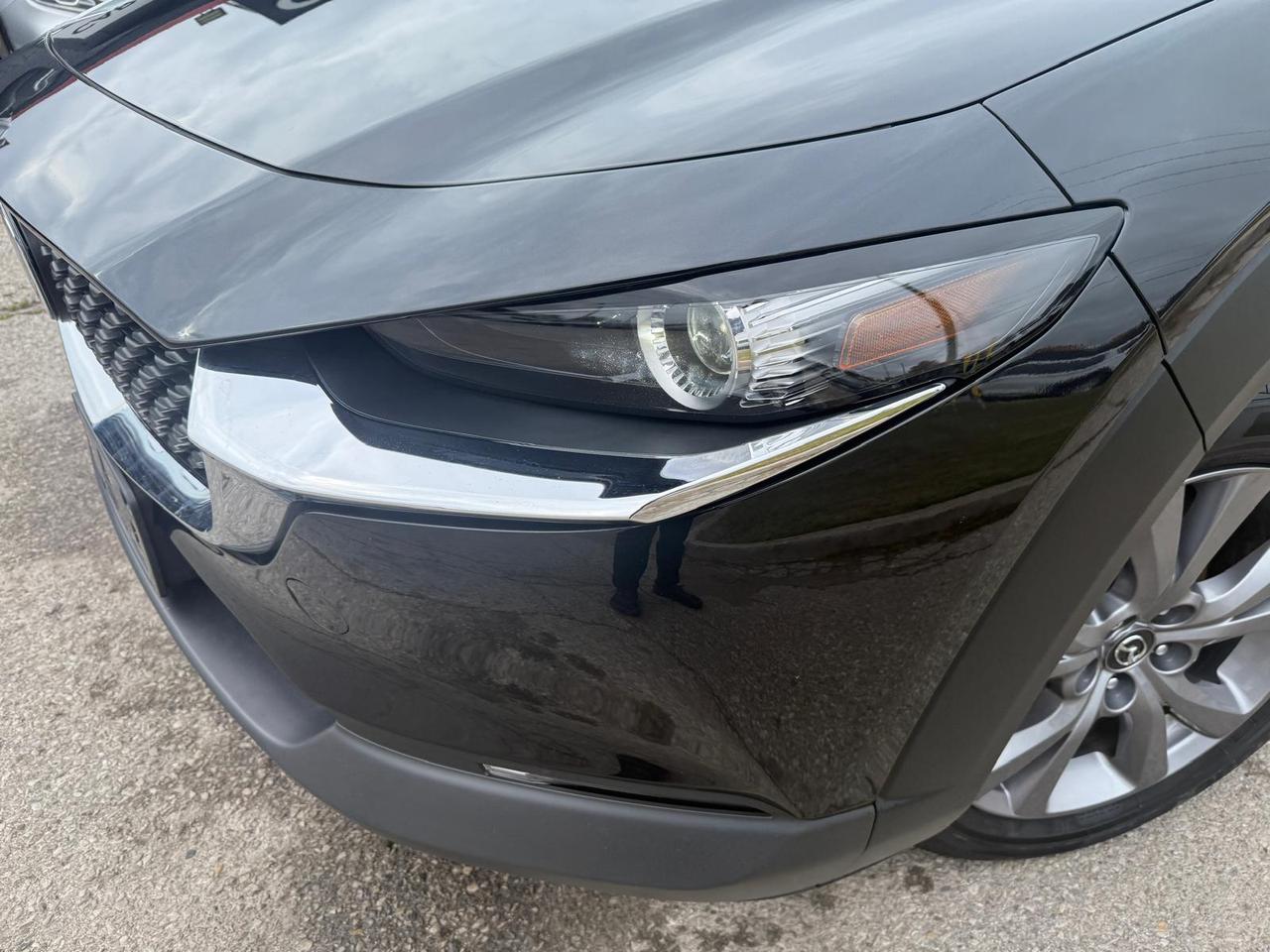 2024 Mazda CX-30 GS / NO ACCIDENTS / AWD / LEATHER / ROOF / 1 OWNER Photo4